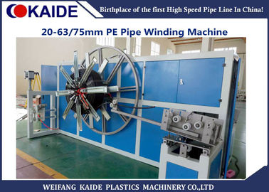 máquina plástica del mecanismo de botes giratorios del tubo del HDPE de 16-63m m, unidad serva de Traveser ninguna operación manual de la necesidad durante la bobina